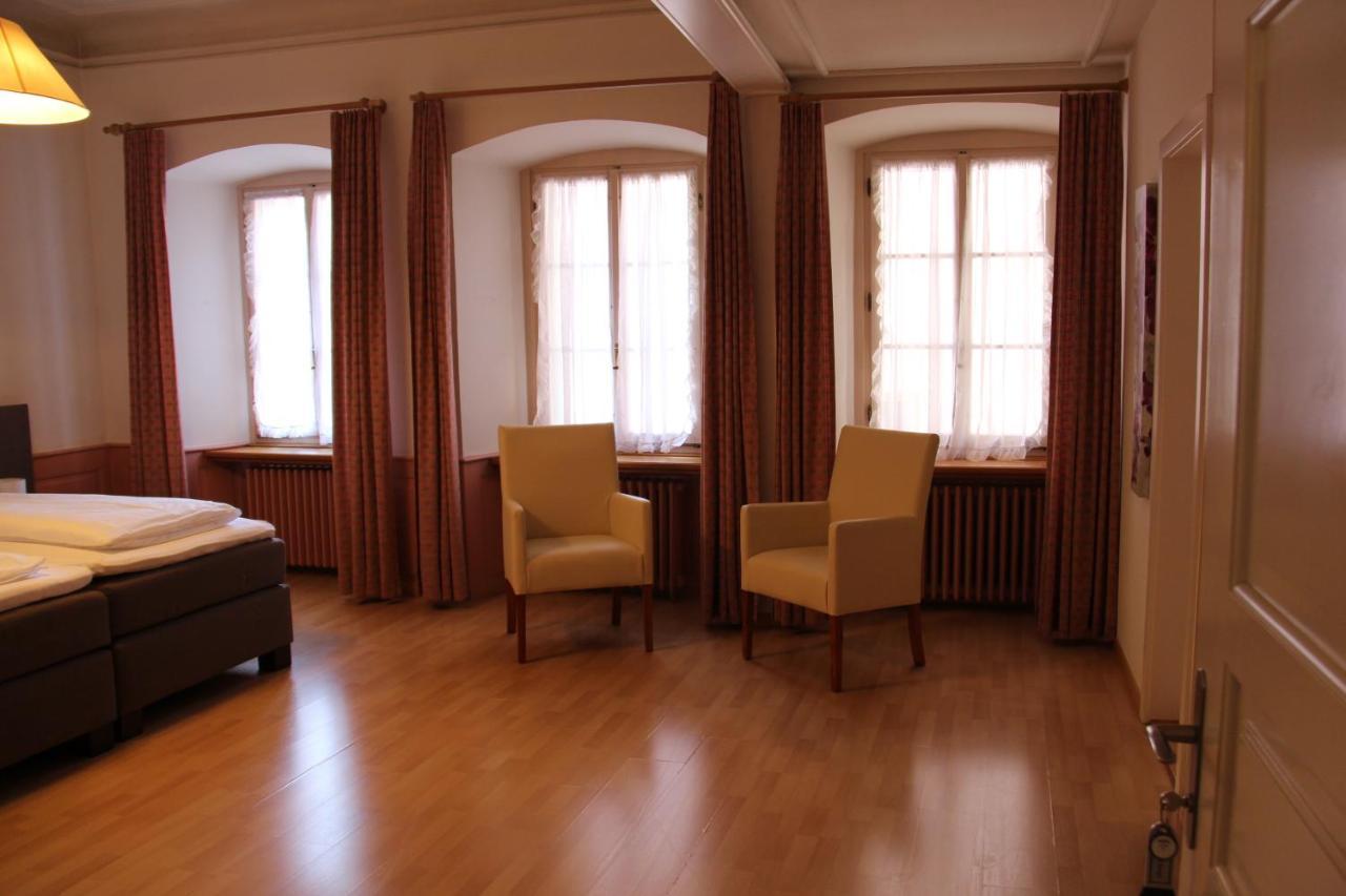 Zum Schwarzen Loewen Hotel อัลท์ดอร์ฟ ภายนอก รูปภาพ