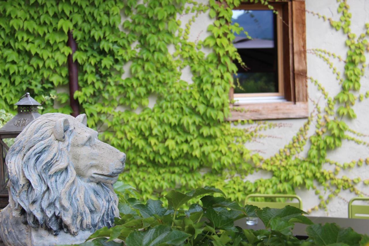 Zum Schwarzen Loewen Hotel อัลท์ดอร์ฟ ภายนอก รูปภาพ